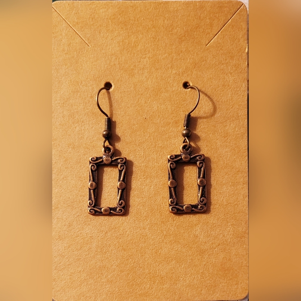 Decorative rectangle bronze drop earrings